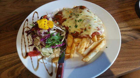 Milano's - Pubs Melbourne 0