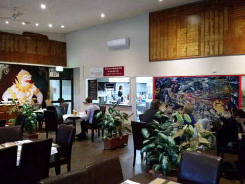 Mountain Spice Bistro Robertson NSW - Pubs Melbourne 0