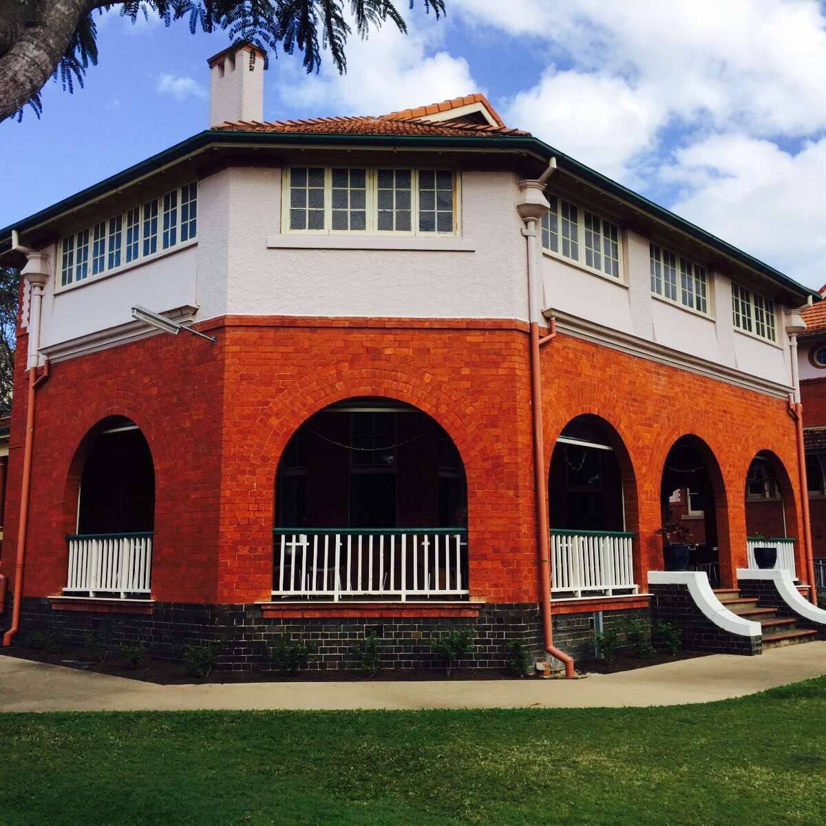 Ferney QLD Pubs Melbourne