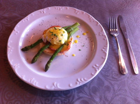 Riverside Bar And Restaurant: Mount Seaview Resort - Pubs Melbourne 0