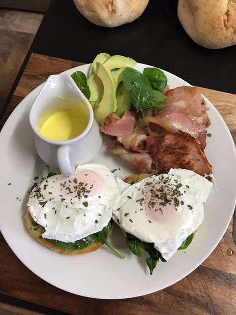 Wafflin On Cafe - Pubs Melbourne 1