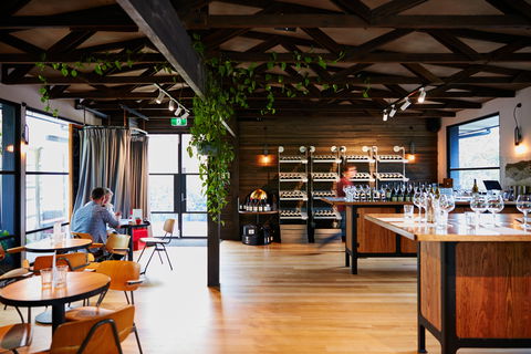 Giant Steps Cellar Door - Pubs Melbourne 1