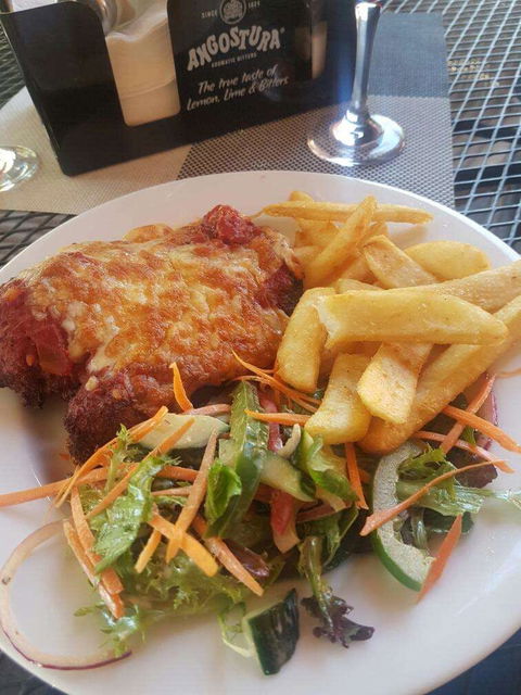 Lakeside Fish & Chips - Pubs Melbourne 0