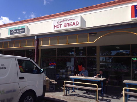 Canterbury Gardens Bake House - Pubs Melbourne 0