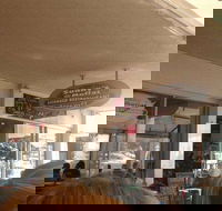 Sunny's  Moffat - Pubs Melbourne