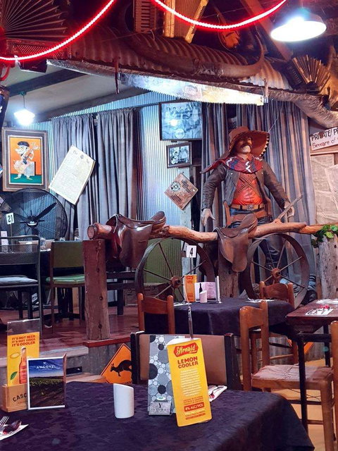 Mallee Fowl Restaurant - Pubs Melbourne 0