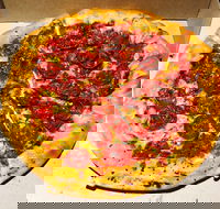 Pizza Hut - Ashmore - Pubs Melbourne