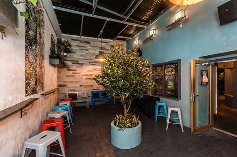 399 Bar - Pubs Melbourne 1