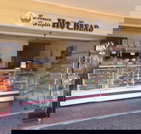 Boronia Heights Hot Bread - Pubs Melbourne