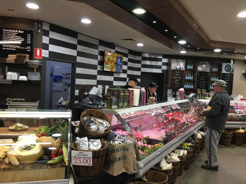 Country Grocer Cafe - Pubs Melbourne 0