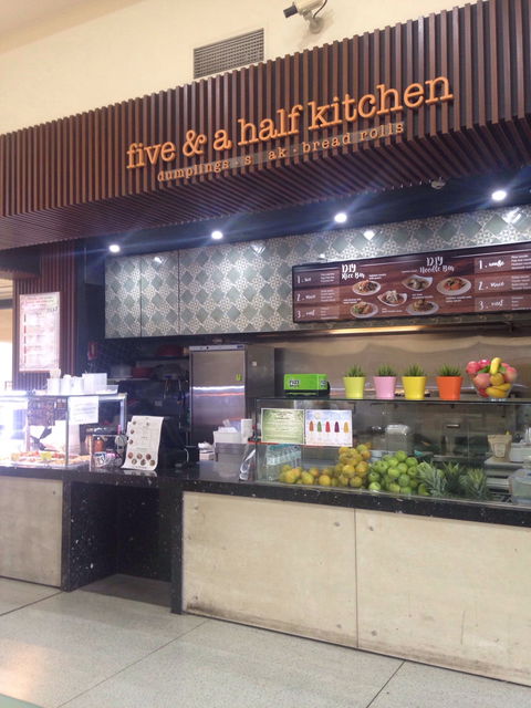 Five & A Half Kitchen - Pubs Melbourne 0