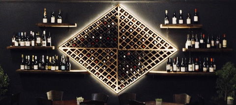 Joe's Wine And Dine - Pubs Melbourne 0