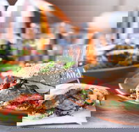 Nando's - Parkwood - Pubs Melbourne