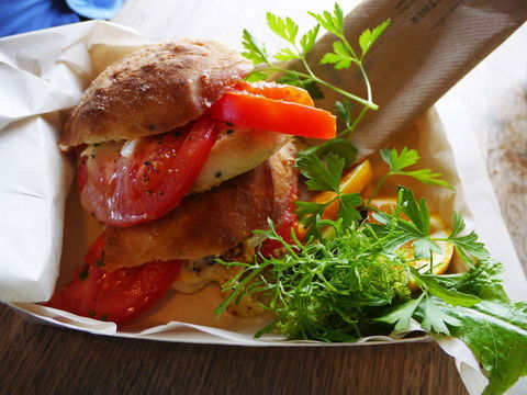 The Wharf Locavore - Pubs Melbourne 0