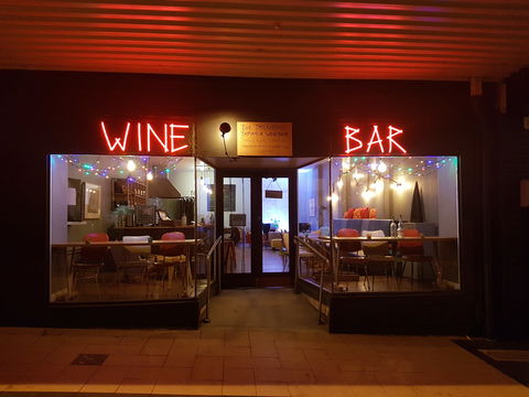 Treehouse Tapas And Wine Bar - Pubs Melbourne 0