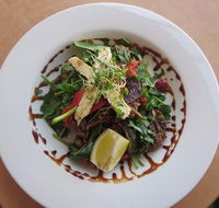 Beach Box Cafe - Pubs Melbourne