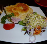 Littleton Cafe - Pubs Melbourne