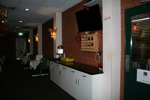 Dragon Phoenix Restaurant - Pubs Melbourne 1