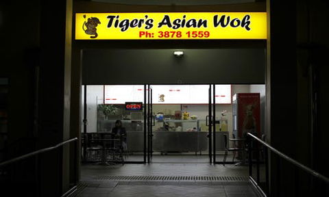Tiger's Asian Wok - Kenmore - Pubs Melbourne 0