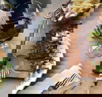 Olleyville at Shaw Vineyard Estate - Pubs Melbourne