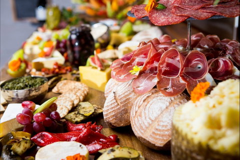 Preston Peak Winery Function Centre - Pubs Melbourne 1