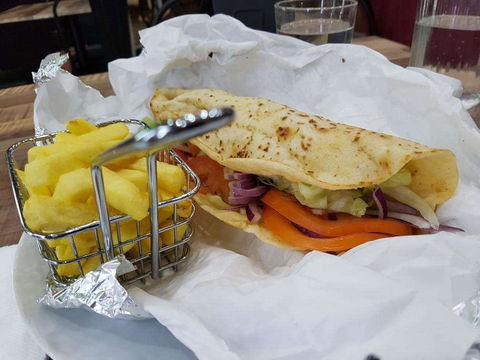 The Green Leaf Cafe - Pubs Melbourne 0
