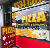 Bruces Ozzie Pizza - Pubs Melbourne