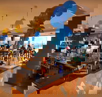 Brighton Lakes Kitchen - Pubs Melbourne