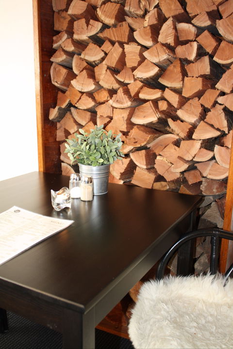 Criterion Bistro Crookwell - Pubs Melbourne 1