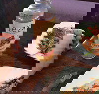 Natural Temptation Cafe - Pubs Melbourne