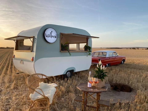 Wilfred The Van - Pubs Melbourne 0