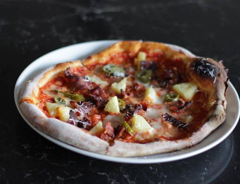 Neighbourhood Pizza - Pubs Melbourne 0