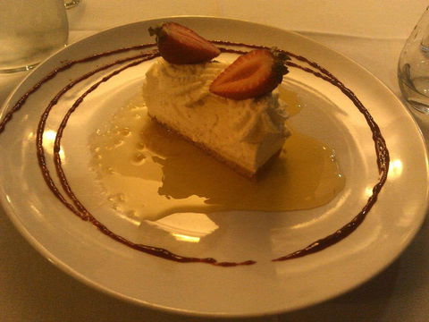Sadies Restaurant At Gloucester Motel - Pubs Melbourne 0