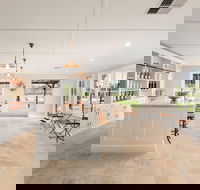 1813 Cellar Door - Pubs Melbourne
