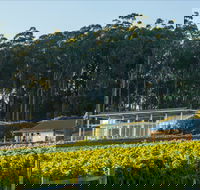 Moores Hill Estate - Pubs Melbourne