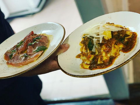 Italian Cottage Restaurant - Pubs Melbourne 0