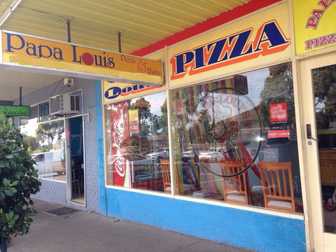 Papa Loui's Pizza - Pubs Melbourne 0