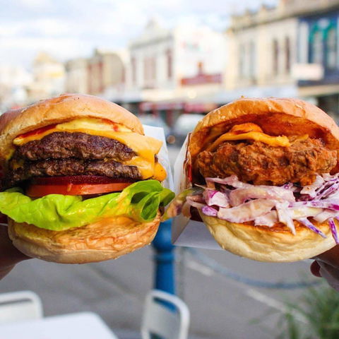 Pattysmiths Burgers - Templestowe - Pubs Melbourne 0