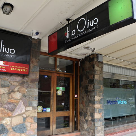 Villa Olivo - Pubs Melbourne 1