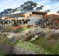 Alpine Larder Cafe - Pubs Melbourne