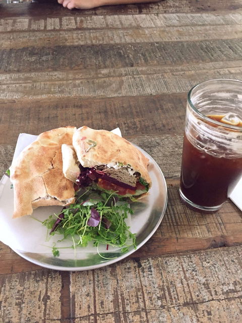 Artisan Pizza And Sandwich - Pubs Melbourne 0
