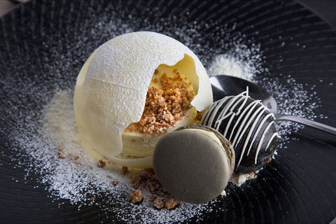 The Roundabout Restaurant - Pubs Melbourne 0