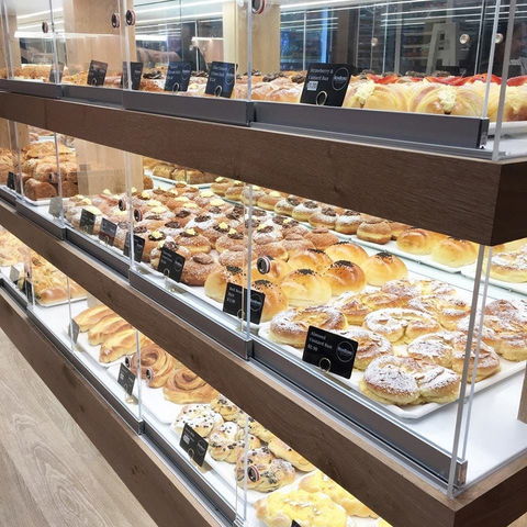 BonBons Bakery - Pubs Melbourne 0