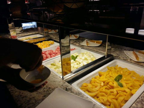 The Grange Buffet - Pubs Melbourne 0
