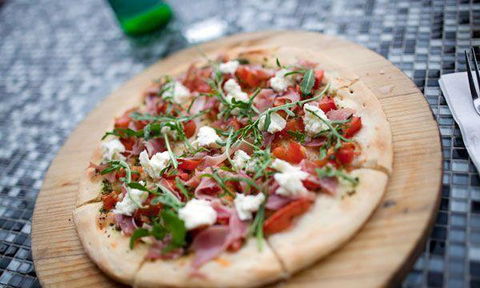 The Killer Tomato Pizzeria - Pubs Melbourne 11