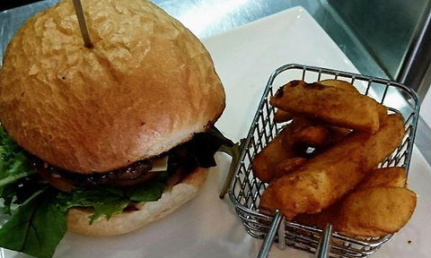 Cafe Discovery At Agnes - Pubs Melbourne 0