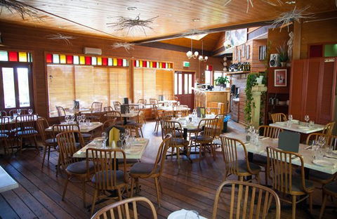 Bacco Italian Restaurant - Pubs Melbourne 0