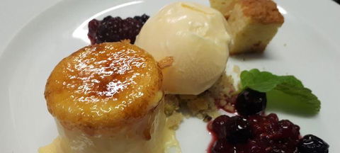The Cottage Restaurant - Pubs Melbourne 2