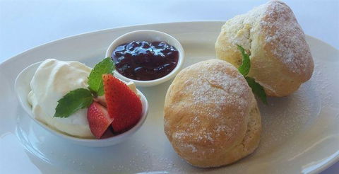 The Cottage Restaurant - Pubs Melbourne 7