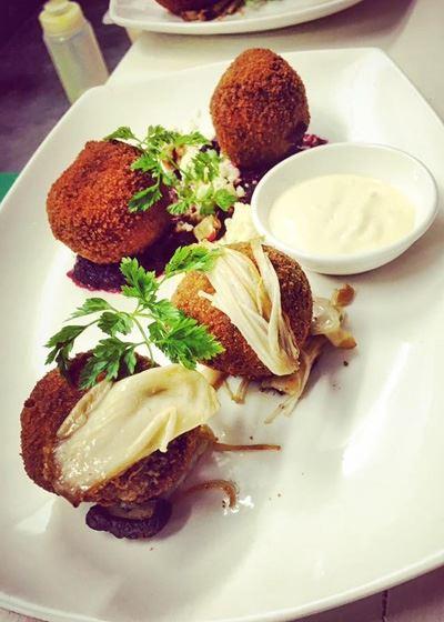 Figbird Cafe And Deli - Pubs Melbourne 8